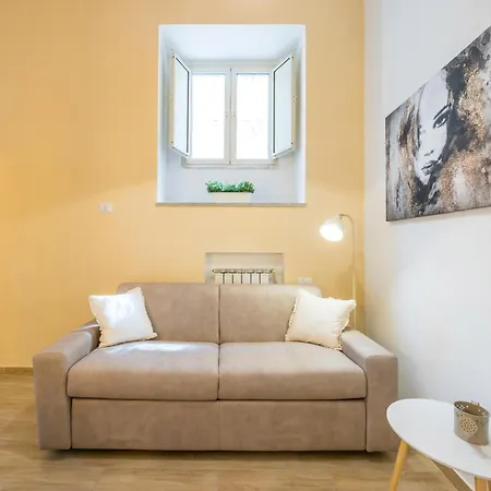 Apartment Smooth Vibes At Chiaia By Napoliapartments *