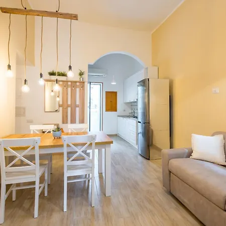 Smooth Vibes At Chiaia By Napoliapartments *