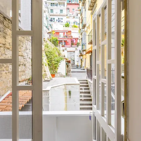 Smooth Vibes At Chiaia By Napoliapartments Apartamento Nápoles