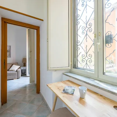 Smooth Vibes At Chiaia By Napoliapartments Apartamento