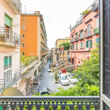 Smooth Vibes At Chiaia By Napoliapartments Apartamento *